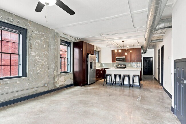 Building Photo - 6825 Avenue C
