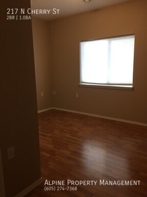 Building Photo - 2 Bedroom Twinhome For Rent in Lennox, SD!!