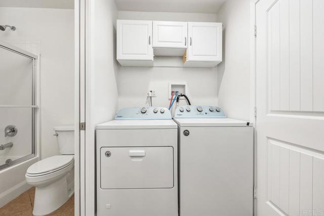 Building Photo - 835 Barsby St