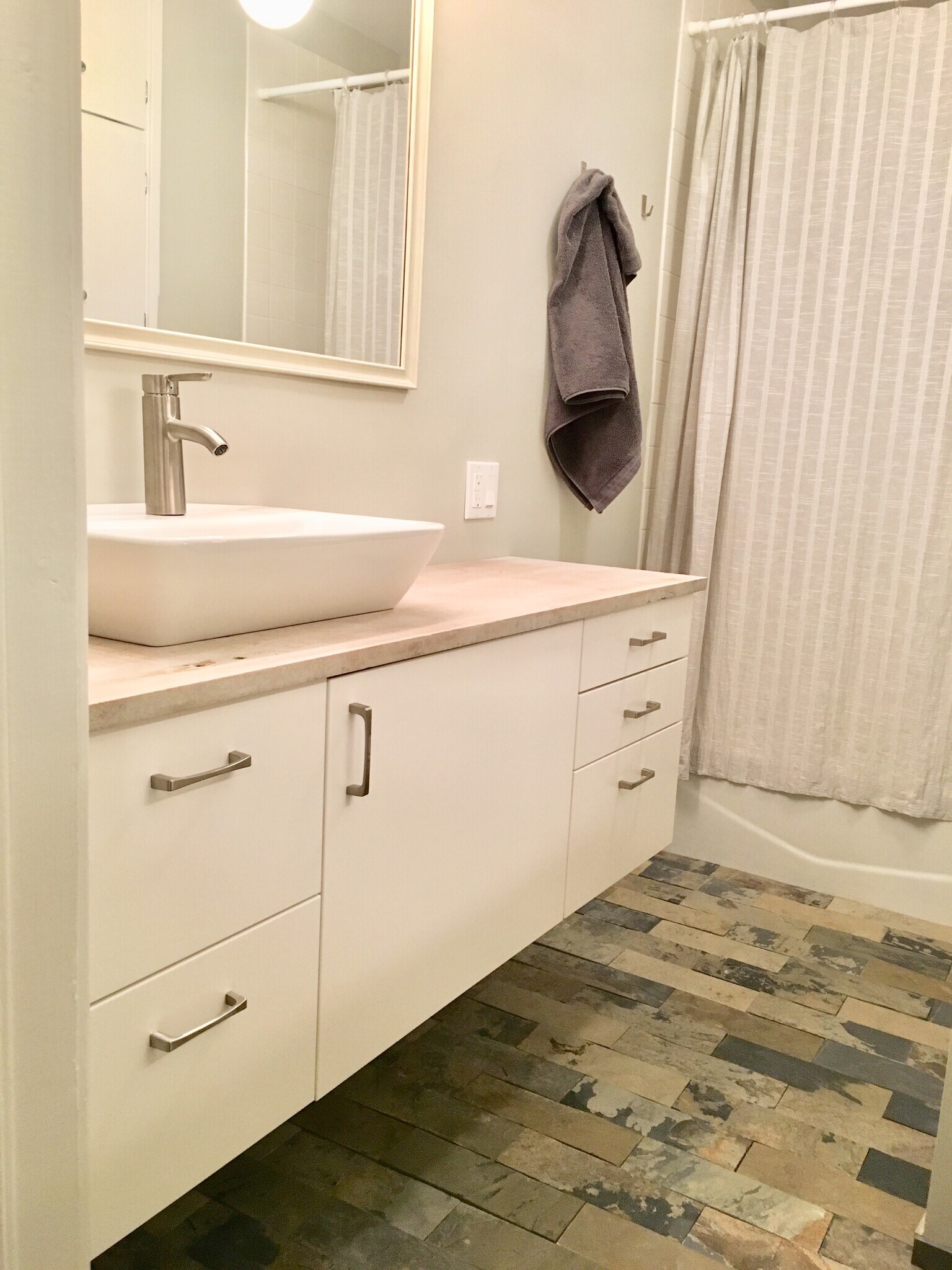 bathroom - 1711 3rd Ave N
