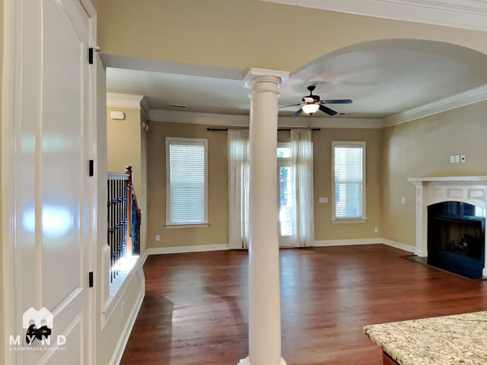 Building Photo - 807 Herrin Ave