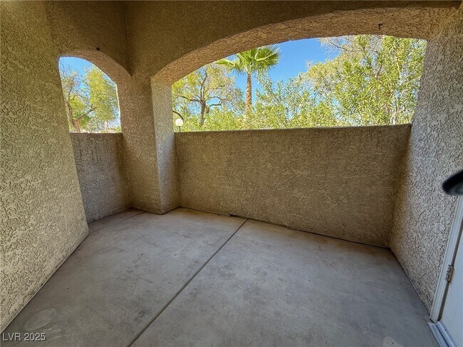 Building Photo - 500 Grey Cloud St