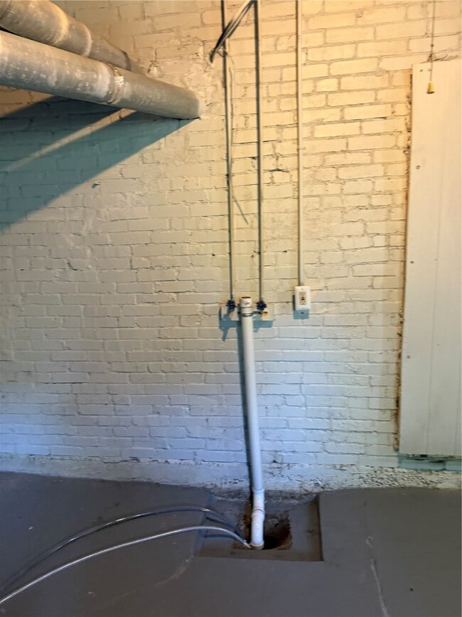 Building Photo - 1511 Partridge Ave