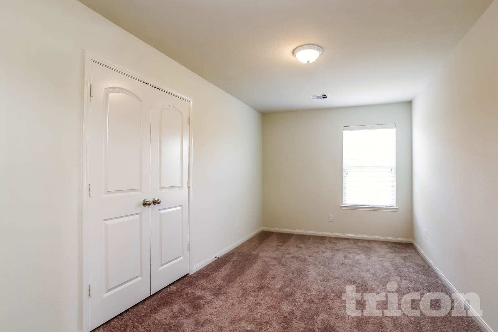 Building Photo - 2310 Regatta Ln