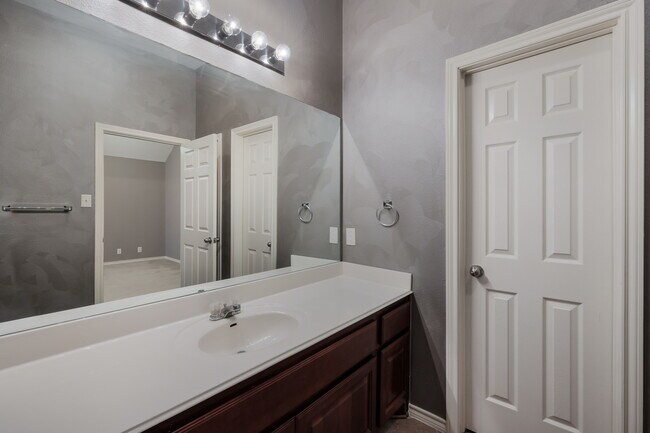 Building Photo - 6902 Terra Rye