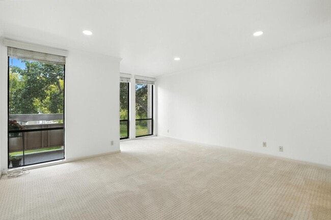 Building Photo - 1171 Compass Ln