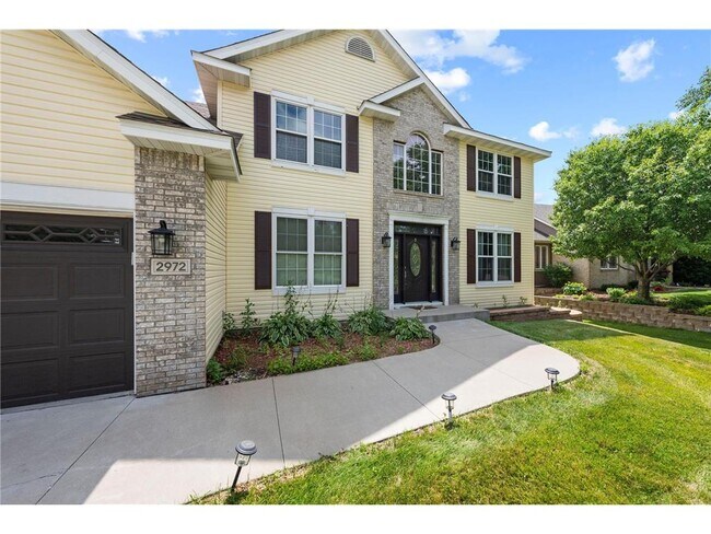 Building Photo - 2972 Eagle Valley Dr