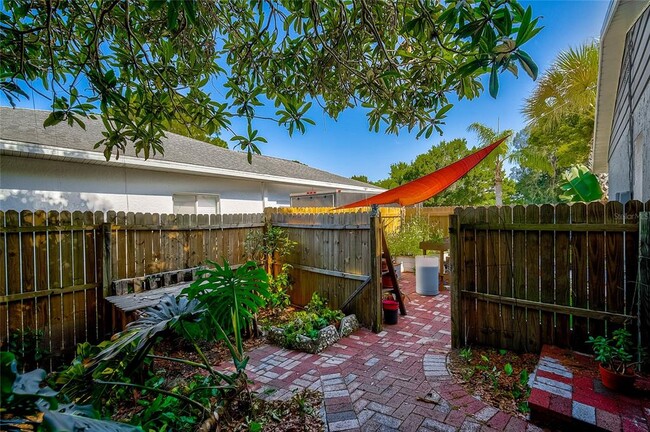 Building Photo - 426 Eagles Nest Ln