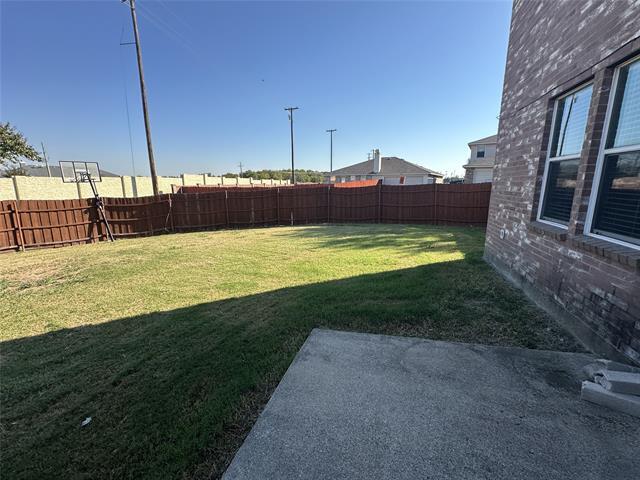 Building Photo - 1744 Hickory Creek Ln