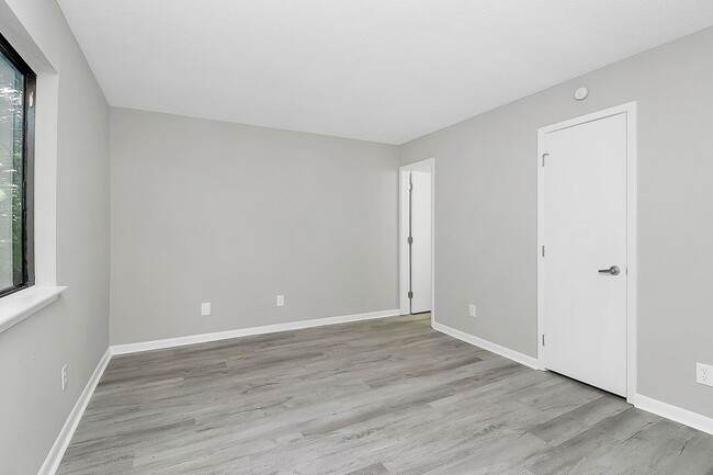 Building Photo - 3240 Heathstead Place