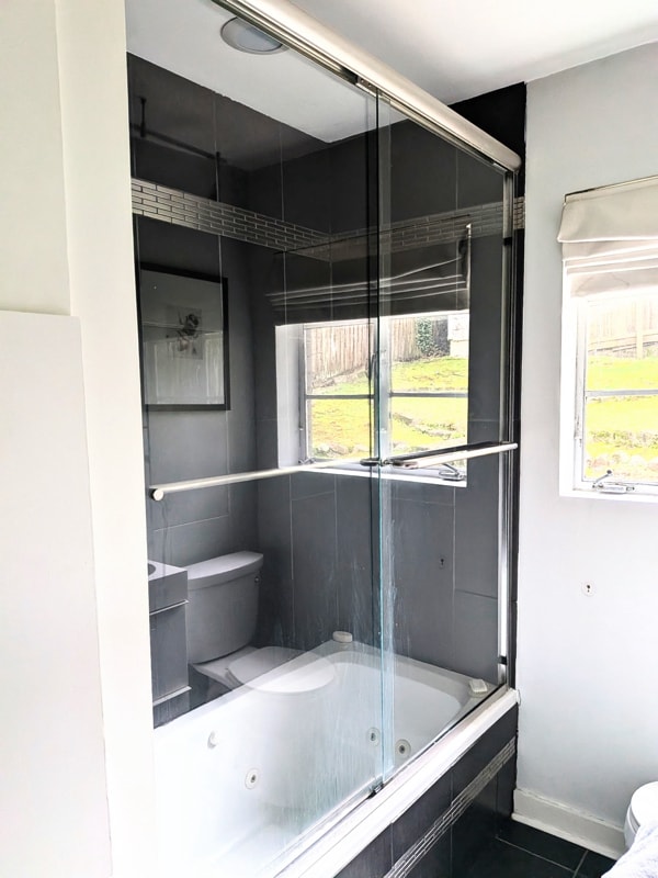 Building Photo - 4409 N Lookout Rd