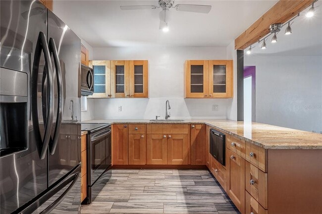 Building Photo - 3811 44th Ave N