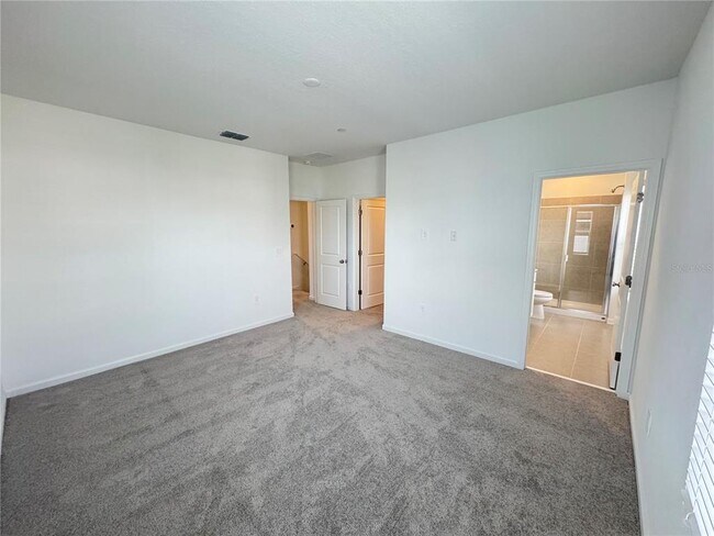 Building Photo - 2318 White Buffalo St