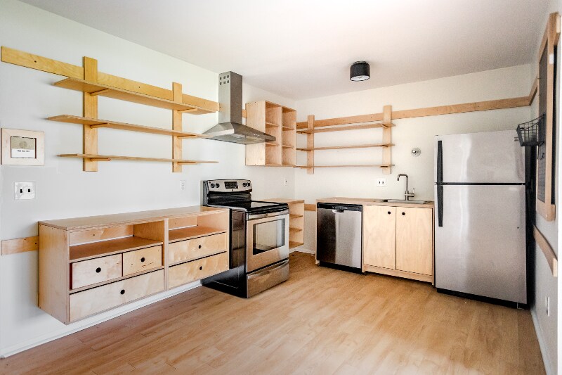 Building Photo - 1575 Cherboneau Pl