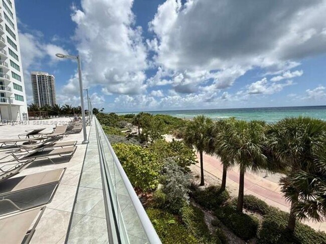 Building Photo - 7135 Collins Ave