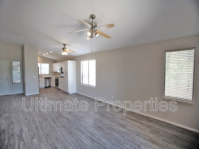 Building Photo - 631 E Arizona Ave