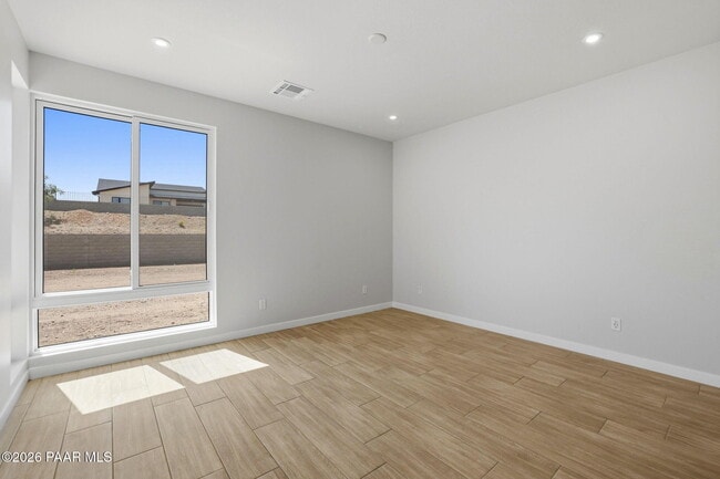Building Photo - 5516 Edgar Way