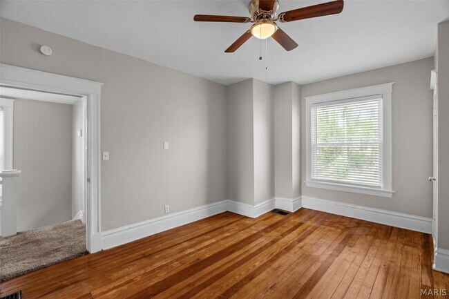 Building Photo - 4147 Beethoven Ave