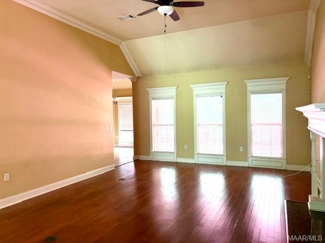 Building Photo - 10 Birchwood Ln