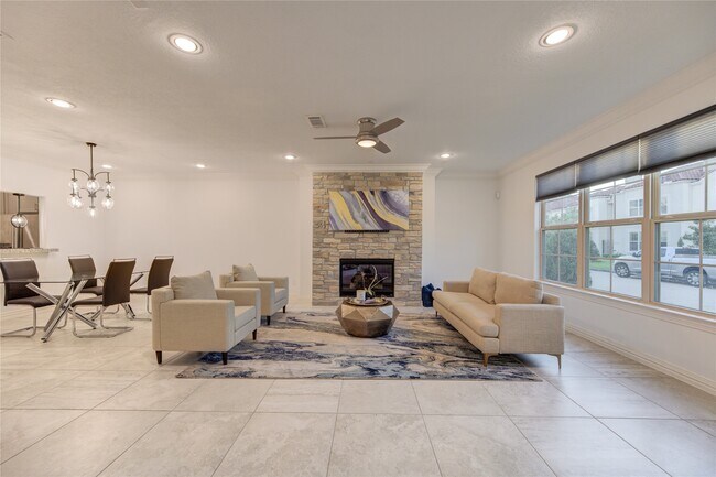 Building Photo - 13605 Teal Bluff Ln