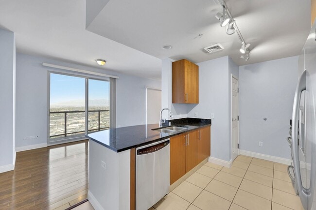 Building Photo - 200 W Sahara Ave