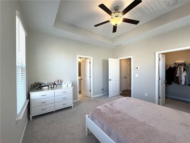 Building Photo - 3311 Park Pointe Cir