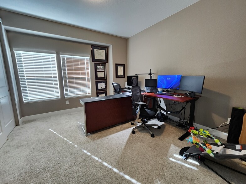 Building Photo - 10043 Hannaway Dr