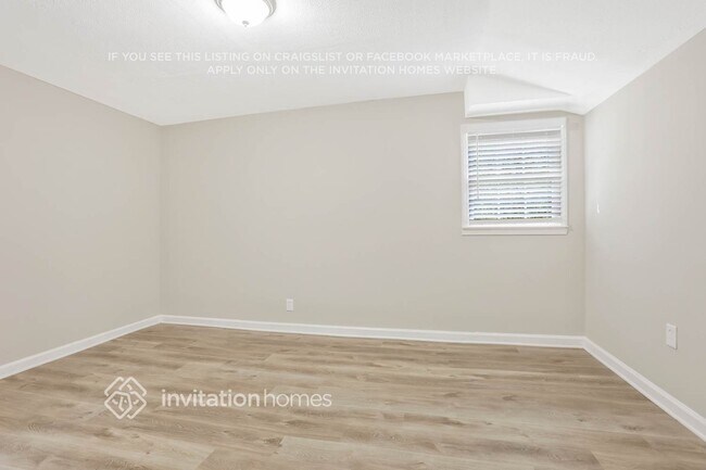 Building Photo - 5668 Beechwood Dr SW