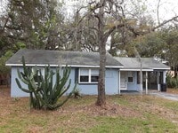 Building Photo - 3 Bed 1 Bath Home | Pet Friendly | Washer ...