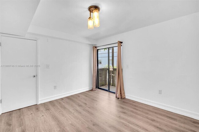 Building Photo - 3265 Virginia St