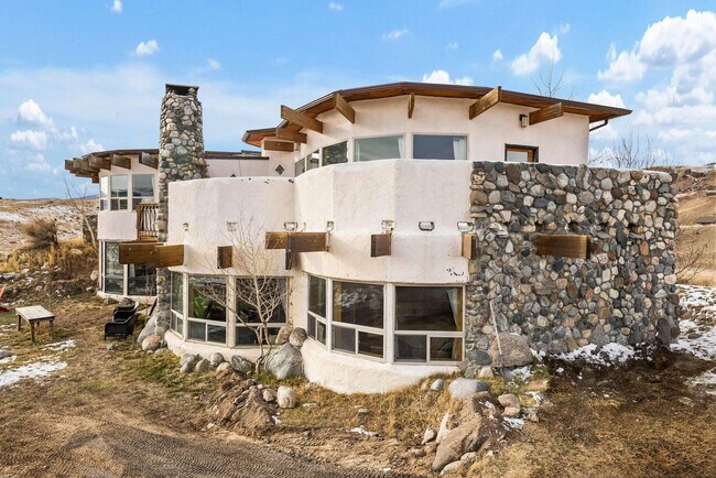 Building Photo - 84 Arcturus Dr