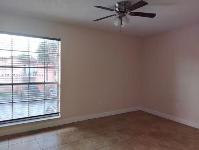 Building Photo - 7230 Fairway Dr