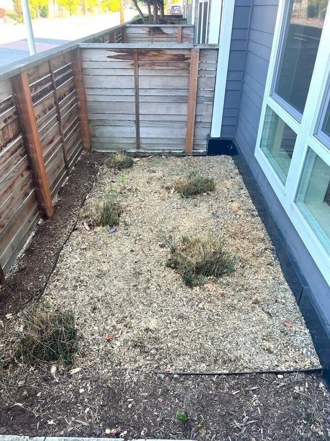 Building Photo - Evergreen Multiplex