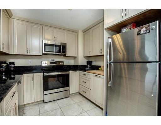 Building Photo - 30 Chelsea St