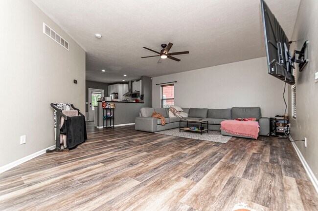 Building Photo - Please View 3D Virtual Walk-Through Before...