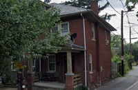 Building Photo - Beautiful 3 Bedroom 1 Bathroom in Lancaste...