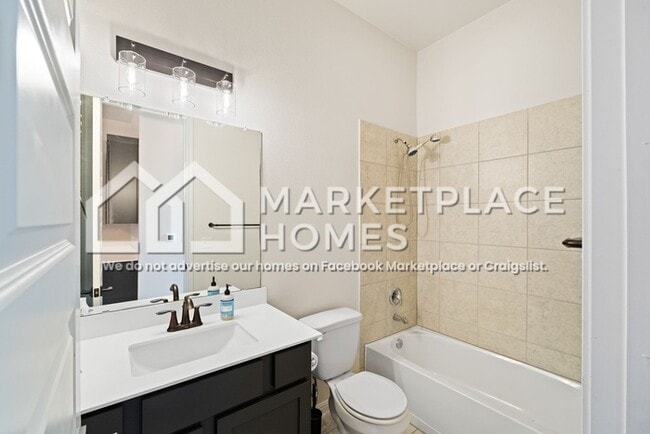 Building Photo - 8016 Hillock Terrace