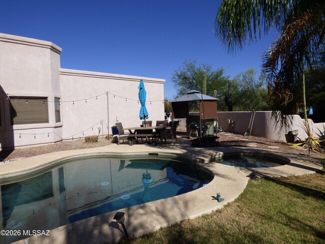 Building Photo - 9853 N Sumter Creek Pl