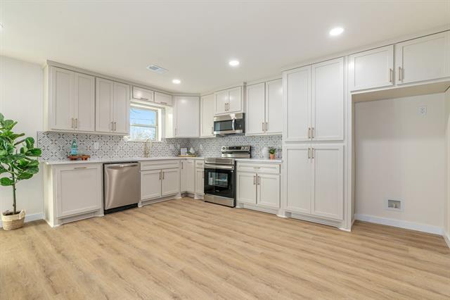 Building Photo - 308 Allenwood Dr