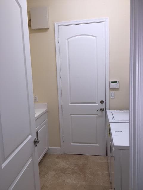 Building Photo - 9887 Coronado Lake Dr