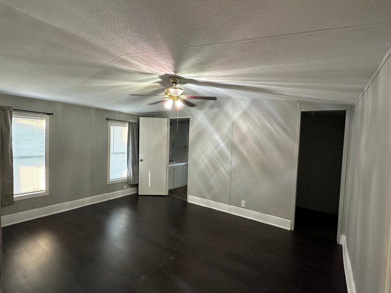 Building Photo - 8749 Co Rd 3602