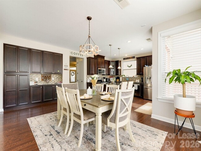 Building Photo - 7121 Toxaway Ln