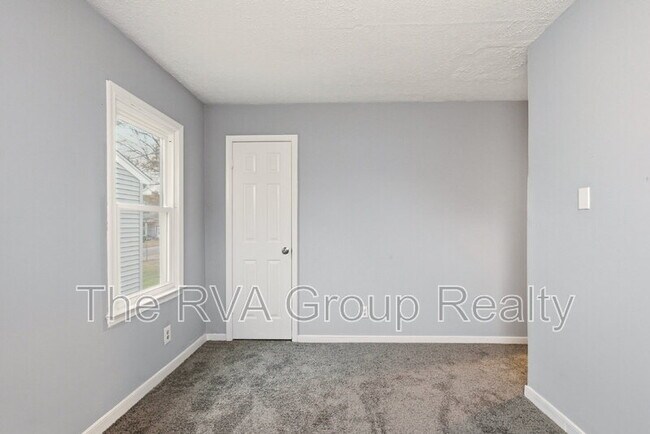 Building Photo - 3202 Utah Pl