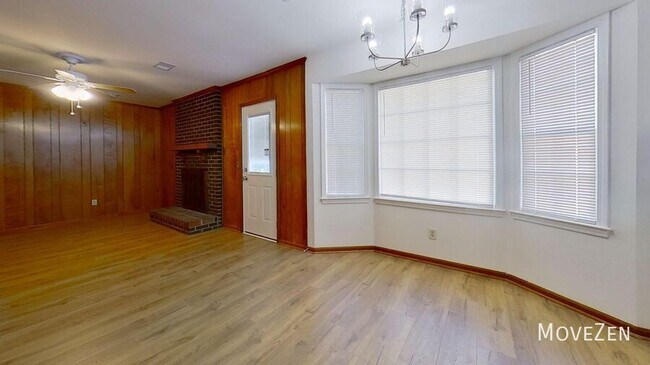 Building Photo - 1209 Sidney Dr