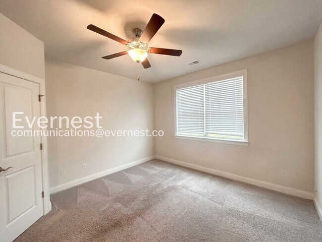 Building Photo - 309 Caledonia Ct