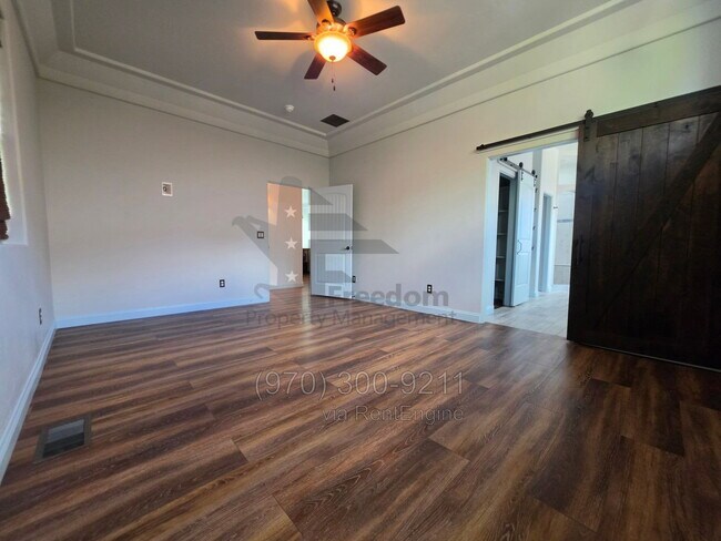 Building Photo - 2096 Two Wood Dr