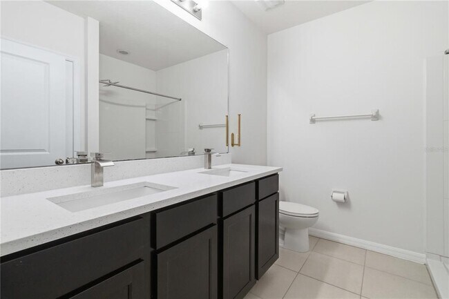 Building Photo - 9973 Hound Chase Dr