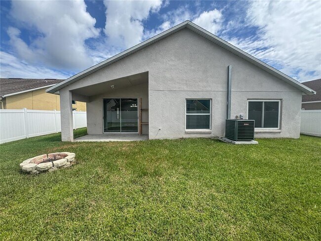 Building Photo - 32106 Cypress Valley Dr