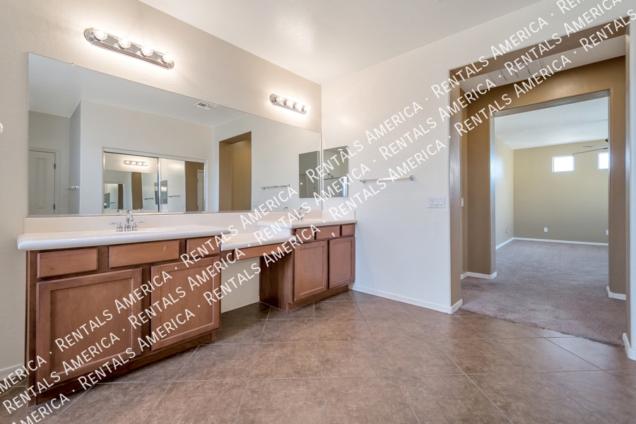 Building Photo - 3746 S Star Canyon Dr