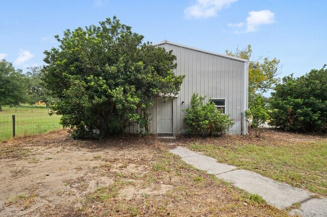 Building Photo - 17951 Dangler Rd